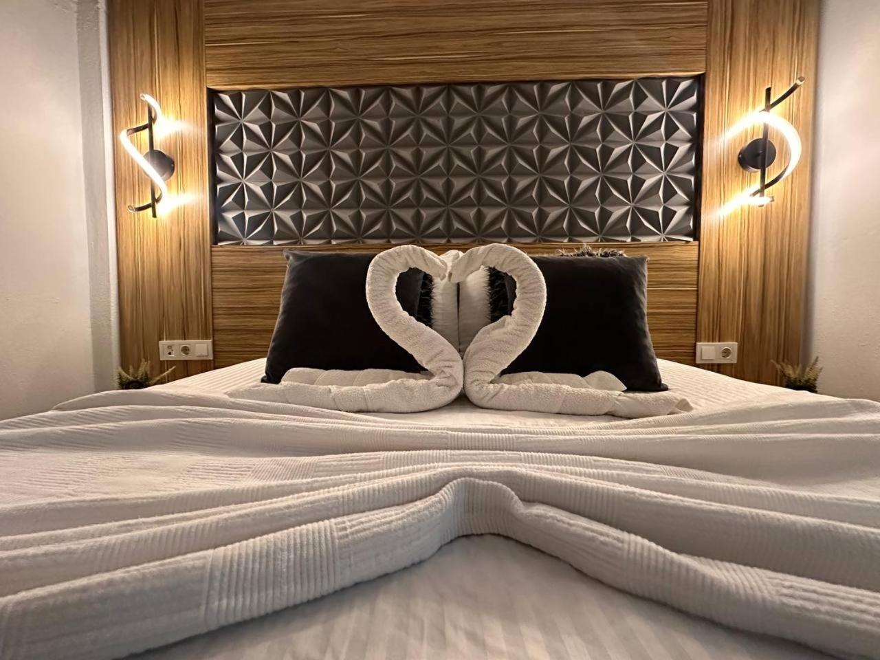 Royal Ezel Hotel 안탈리아 외부 사진