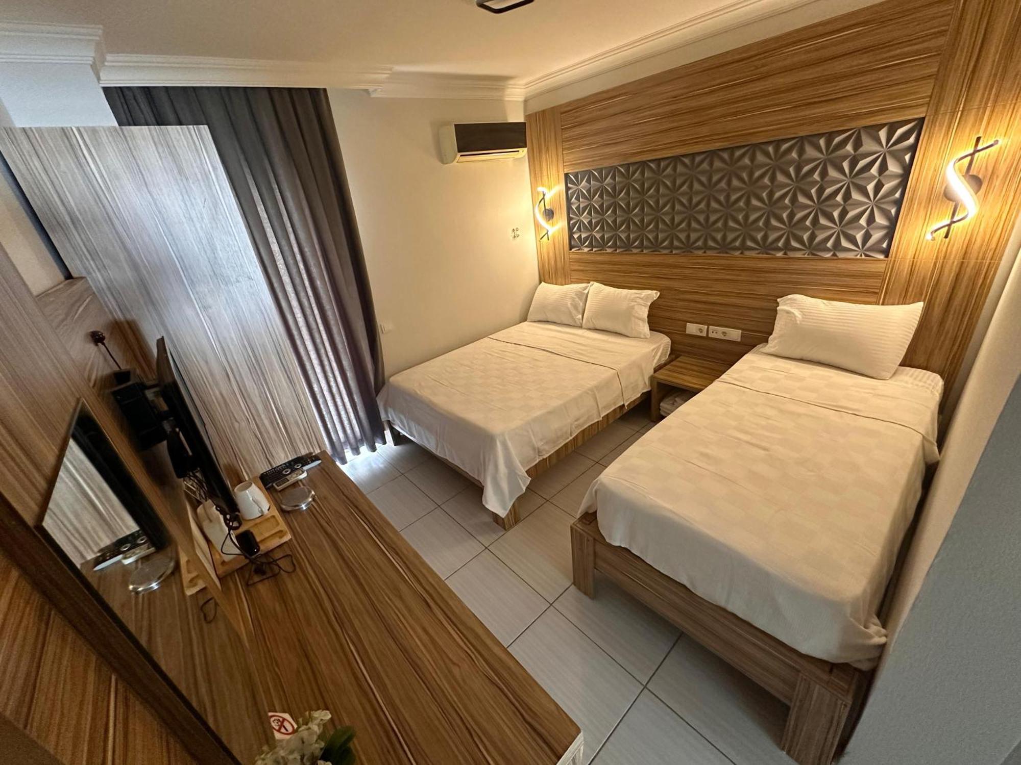 Royal Ezel Hotel 안탈리아 외부 사진