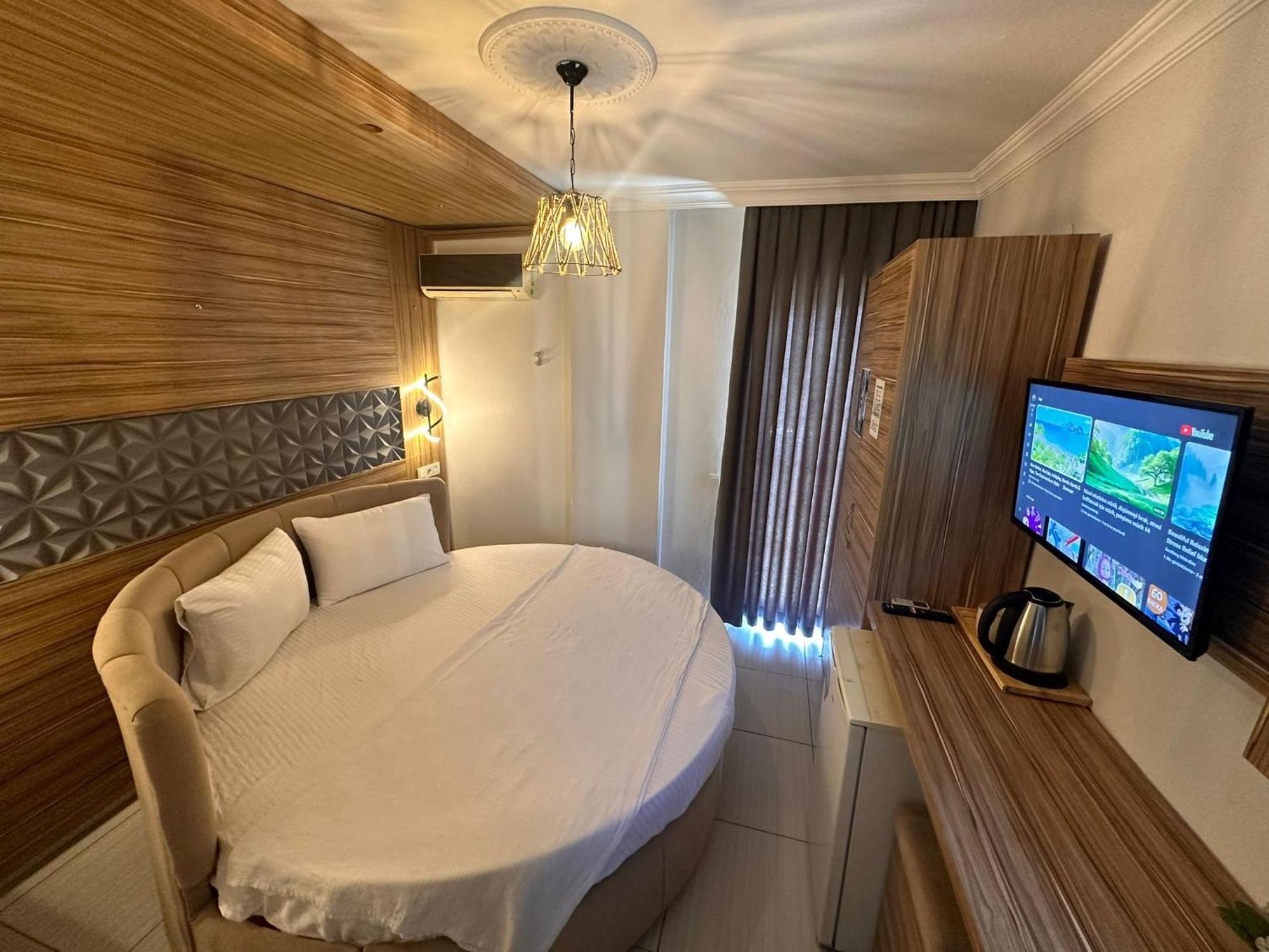 Royal Ezel Hotel 안탈리아 외부 사진