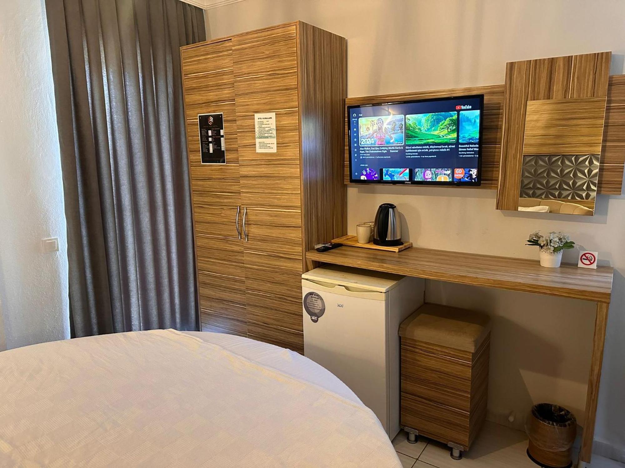 Royal Ezel Hotel 안탈리아 외부 사진