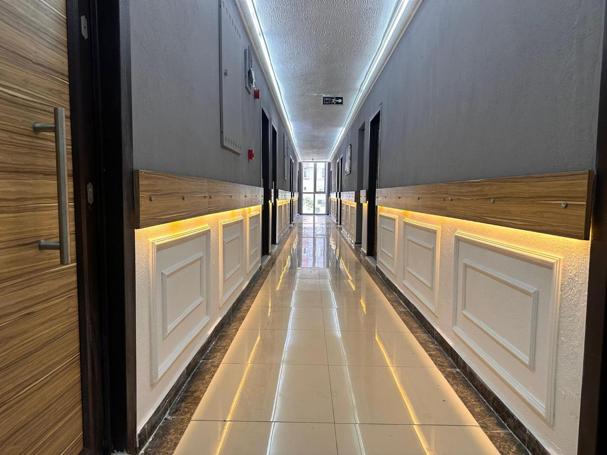 Royal Ezel Hotel 안탈리아 외부 사진